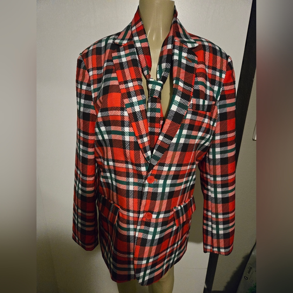 BNWOT Tipsy Elves Holiday suit jacket and tie size 44